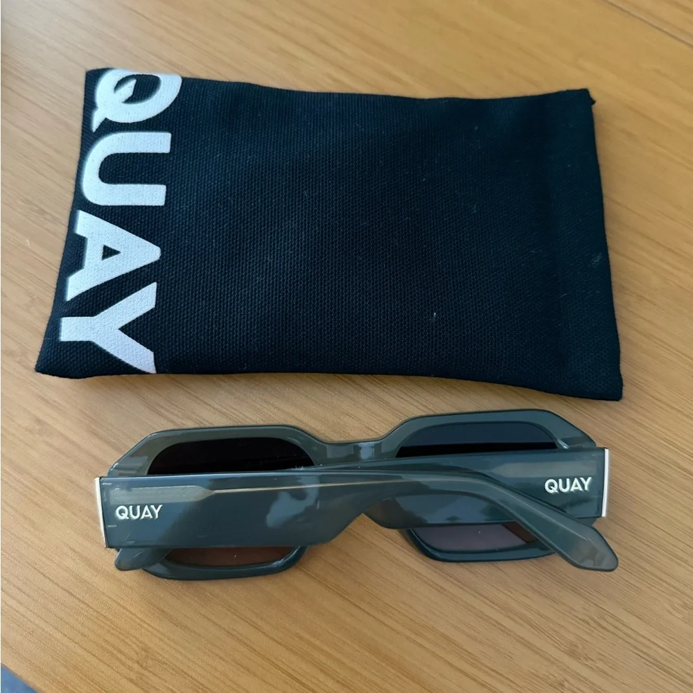 Quay Australia Green Sunglasses